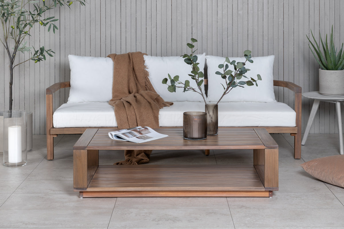 Embracing Simplicity: A Guide to Nordic/Scandinavian Furniture Style