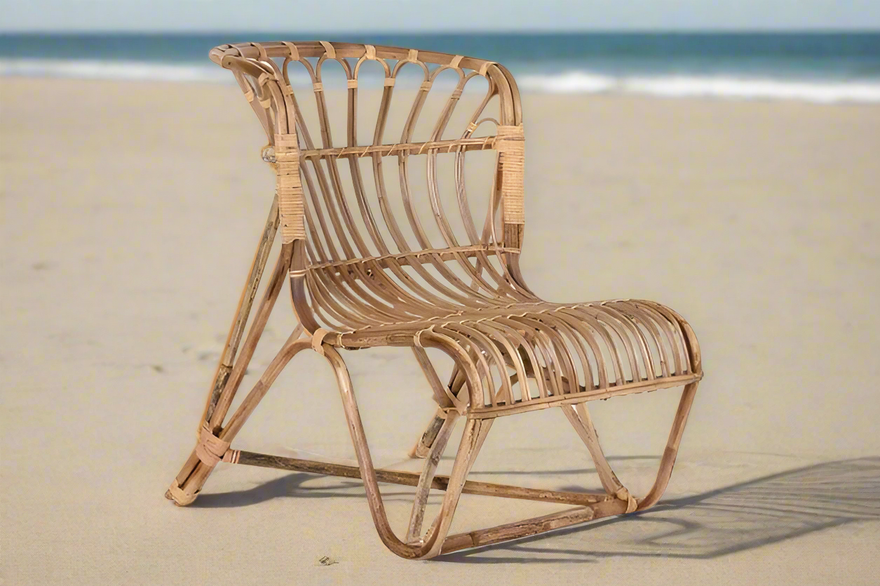 Rattan lounge chair outdoor and indoor - vivahabitat.com