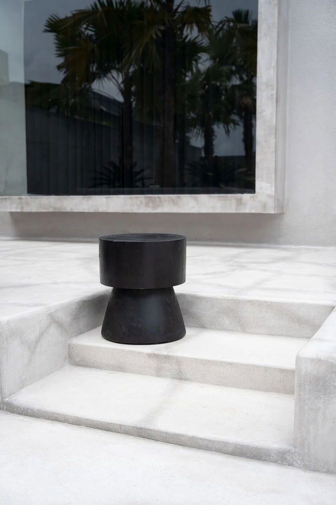 The Warmi Stool - Black - vivahabitat.com