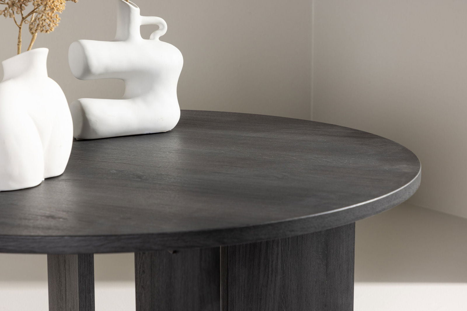 Vind Askerön Sofa Table ⌀80 - Black FSC 100% - vivahabitat.com